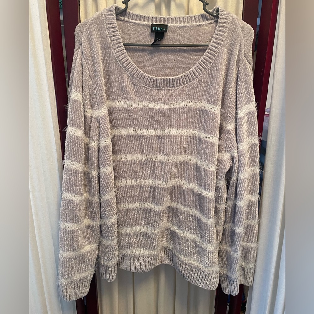Rue 21+ size 3x fuzzy soft sweater